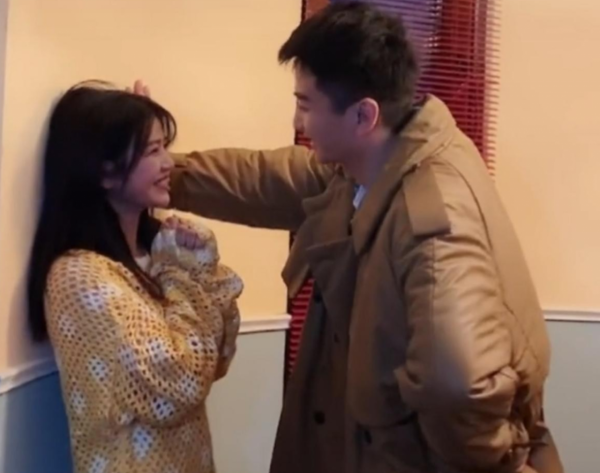 27位明星的跨年，有人翻車，有人悶聲幹了件大事上了《新聞聯播》