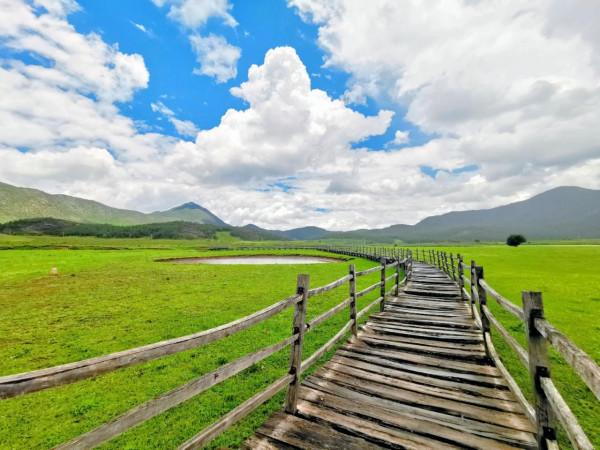 麗江小眾秘境指南|為你探路!夏日九子海美如仙境 麗江小眾秘境指南|為你探路!夏日九子海美如仙境