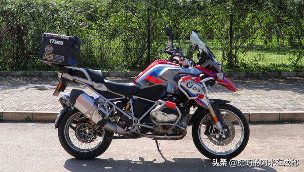 騎了4000公里後,我選出了最好用的摩托車防震手機支架 騎了4000公里後,我選出了最好用的摩托車防震手機支架