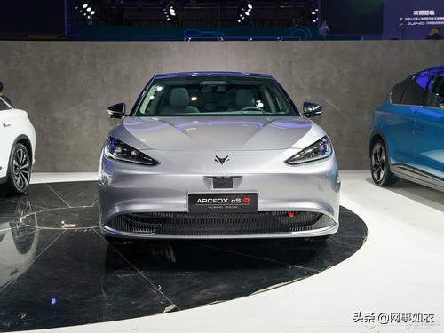 這款汽車不僅顏值高，還搭載華為鴻蒙作業系統，你會選擇它嗎？