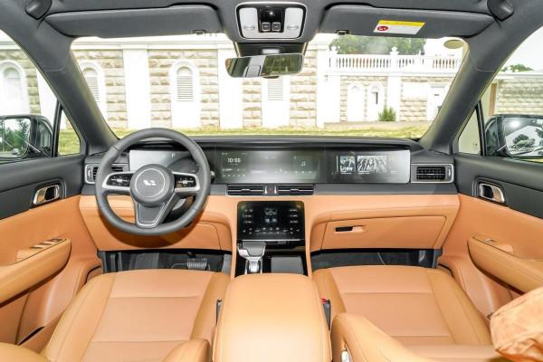 單挑不如群挑？8月新能源銷量公佈，理想一挑三，比亞迪都才第二