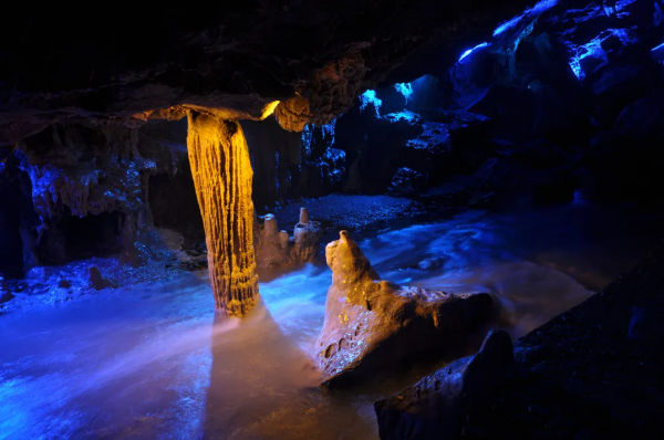 冬天換個姿勢取暖！探秘迷離夢幻的地下世界，溫暖宜人