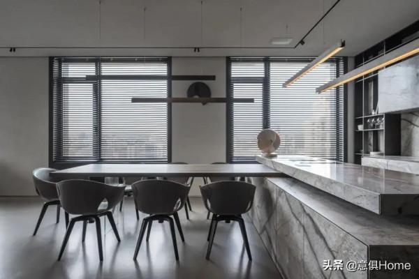 164m&sup2;高階灰冷淡風的家，也有浪漫氛圍