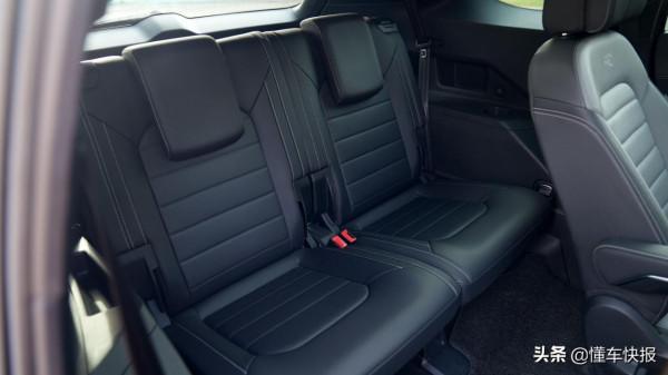 6座/7座SUV強強對話，大眾攬境和豐田漢蘭達誰表現更全面？