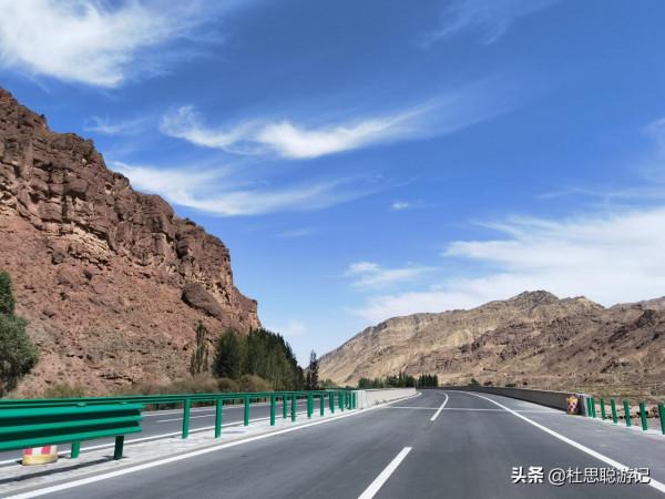 漢EV自駕甘肅，免費停車的充電樁最方便，參觀亞洲最大室內臥佛