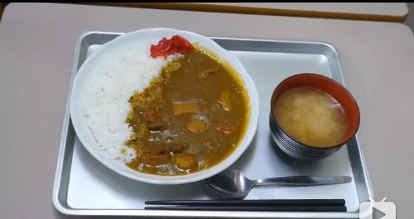 日本、韓國和中國的學生餐，你羨慕哪家的？