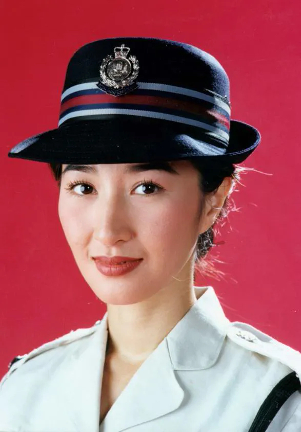 不穿華服,不化濃妝,TVB“警花”們或英氣或高冷,個個是經典 不穿華服,不化濃妝,TVB“警花”們或英氣或高冷,個個是經典