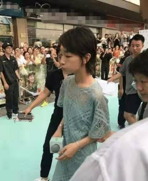 &OpenCurlyDoubleQuote;內卷&rdquo;下暴瘦的10位女星，有人瘦到22公斤，體力不支只能坐輪椅