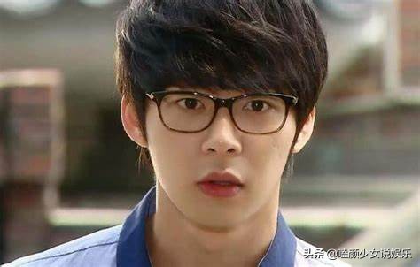 東方神起18年後今昔對比：有人活成了財閥，有人成階下囚，差距大