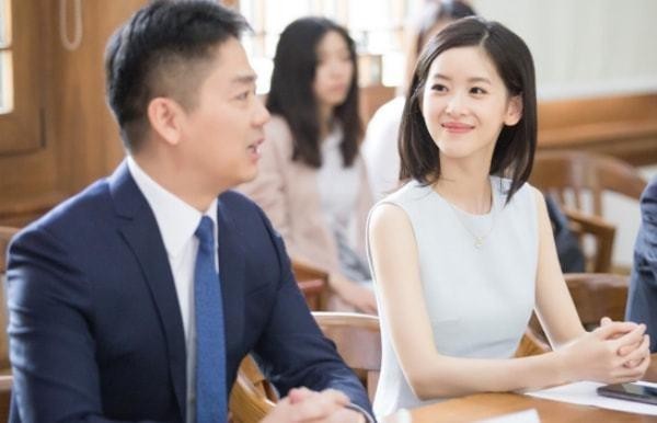 闊太章澤天：遭背叛卻不離婚，她的聰明讓劉強東受用終身