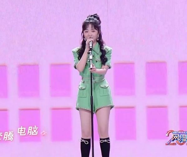 小年夜春晚明星造型：王冰冰太甜美，孟佳熱辣，尚雯婕臉部浮腫