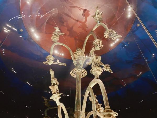 “三星堆博物館”鎮館之寶,還是我國最大青銅文物,遊客必來打卡 “三星堆博物館”鎮館之寶,還是我國最大青銅文物,遊客必來打卡