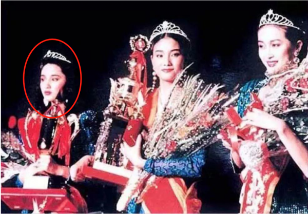 國內第一名模瞿穎，錯失初戀後痴情了20年，卻在45歲時輸得徹底