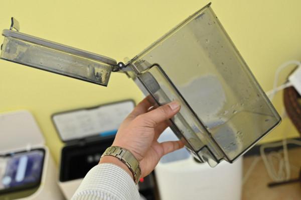 雲鯨、石頭、科沃斯?帶自清潔功能的掃拖一體機,深度對比幫你選 雲鯨、石頭、科沃斯?帶自清潔功能的掃拖一體機,深度對比幫你選