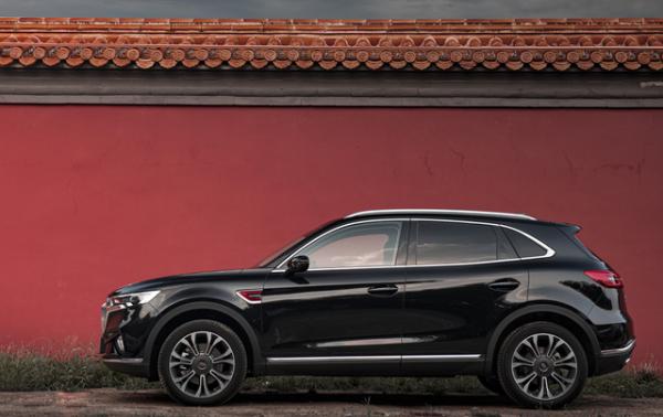 豪華品牌SUV市場爆冷,BBA地位動搖,紅旗月銷破萬、航海家9千+ 豪華品牌SUV市場爆冷,BBA地位動搖,紅旗月銷破萬、航海家9千+