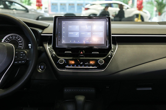 堂弟想買車，看中新上市的2022款雷凌運動版，落地15萬內很滿意