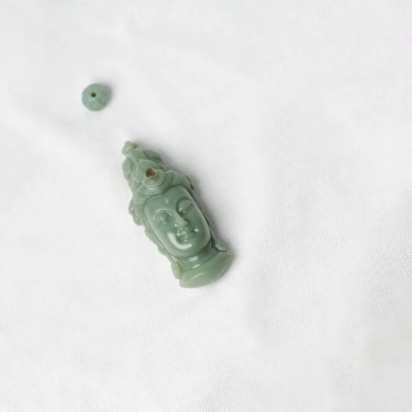 一塊籽料沙棗青 | 蛻變過程 一塊籽料沙棗青 | 蛻變過程