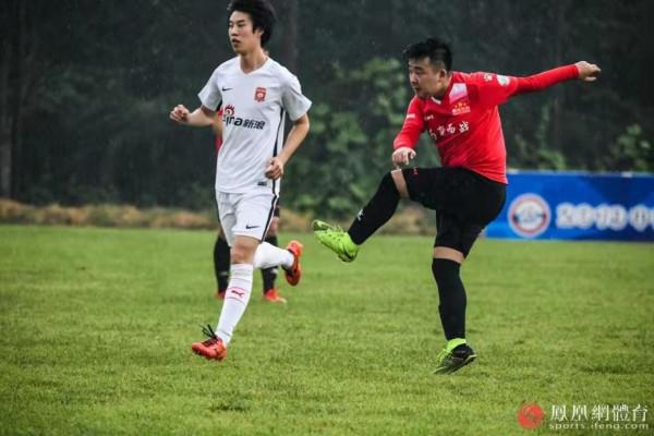 中國網路媒體足球精英賽鳳凰網足球隊杜瀟君：希望自己能陪球隊一直走下去