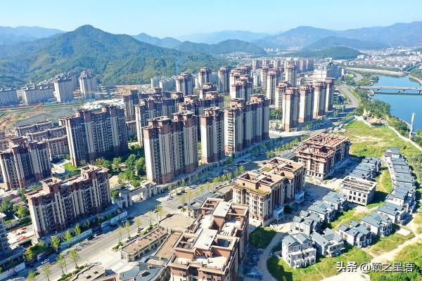 奉化溪口鎮,湖山剡江岸,恆大溪上桃花源 奉化溪口鎮,湖山剡江岸,恆大溪上桃花源