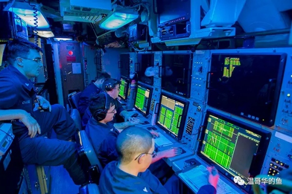 被迫上浮的深海之狼(中) 被迫上浮的深海之狼(中)