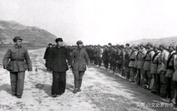 阿里地區屬於西藏，為何卻劃歸新疆軍區？這還要從王震入疆說起