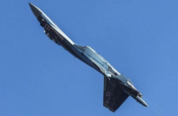 中國現役戰機飛行速度排行榜&mdash;&mdash;2馬赫起步