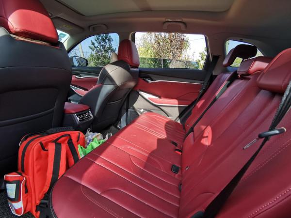 車友結伴,駕駛長安CS75plus欣賞德明古鎮秋色 車友結伴,駕駛長安CS75plus欣賞德明古鎮秋色