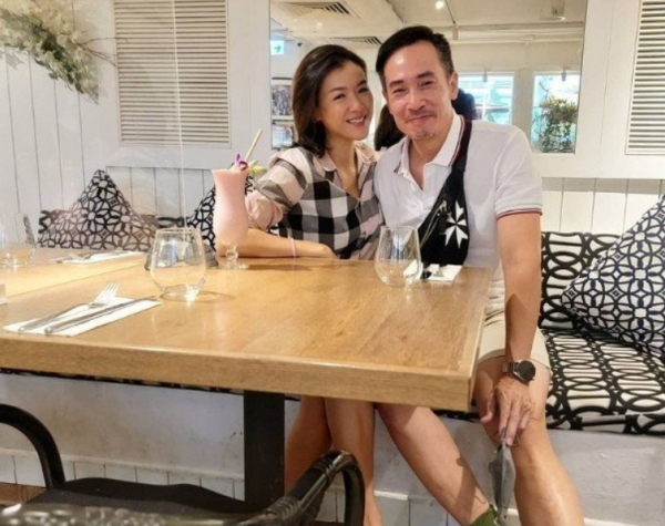 陳茵媺為港姐閨蜜慶生,穿姐妹裝似大學生,與陳豪不抗拒追生四胎 陳茵媺為港姐閨蜜慶生,穿姐妹裝似大學生,與陳豪不抗拒追生四胎