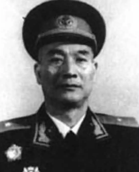 毛主席給他寫個字條,上面只有7個字,30年後,紙條保他一家 毛主席給他寫個字條,上面只有7個字,30年後,紙條保他一家