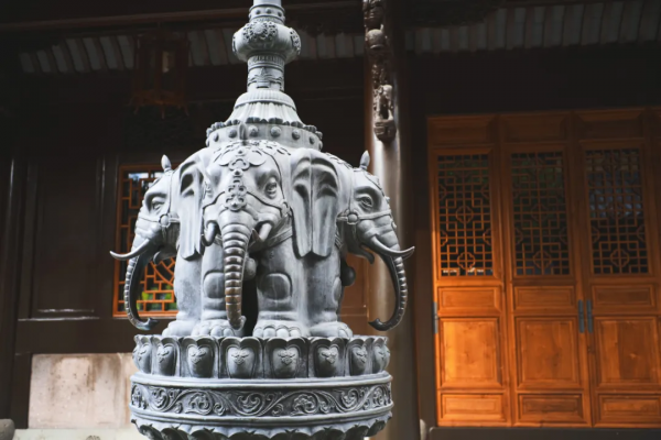 別再說什麼小京都了，寧波這些寺廟來打臉了