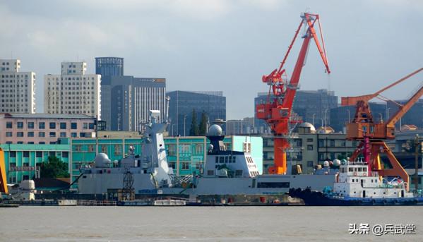 054AP刷舷號快交付？兩座1130萬發炮火力反超052D，印度要難受了