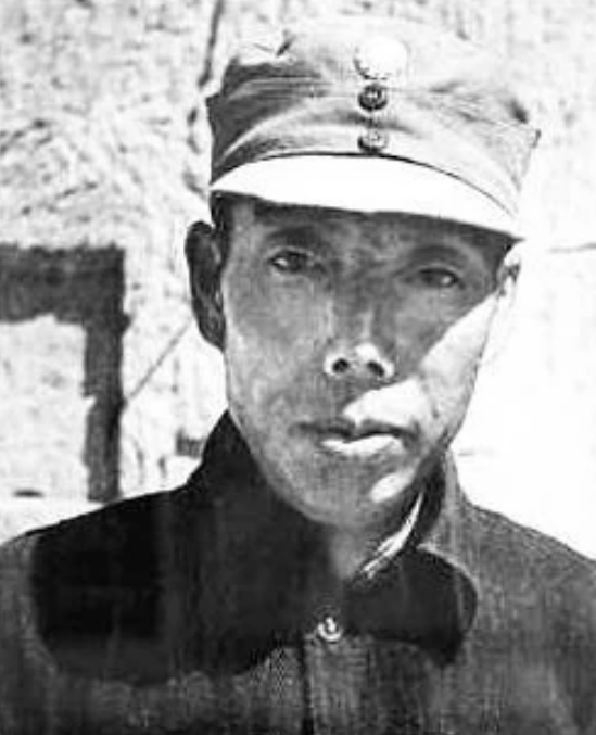 1944年閻錫山攻擊八路軍,毛主席邀請此人出面,續範亭:我反對你 1944年閻錫山攻擊八路軍,毛主席邀請此人出面,續範亭:我反對你