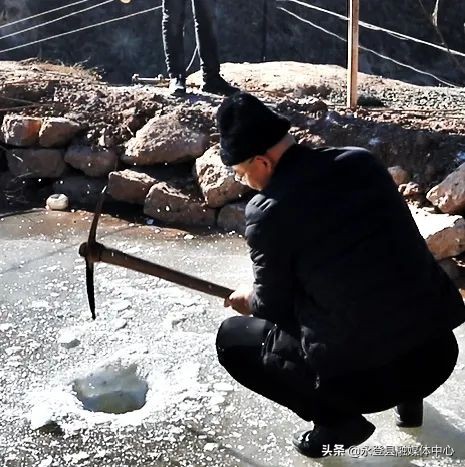 澎湃新聞：尋根·長城｜永登——苦水（上）三九鹹河冰似玉，尋根殘邊祭蒼茫
