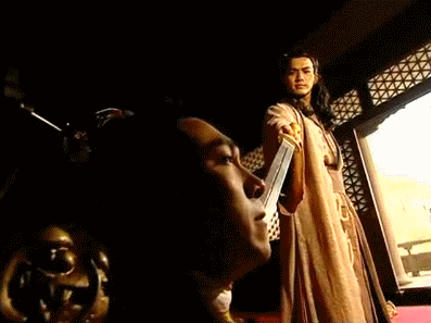 五官亂飛就別硬演“美強慘”人設，5位演員告訴你啥叫瘋批美人