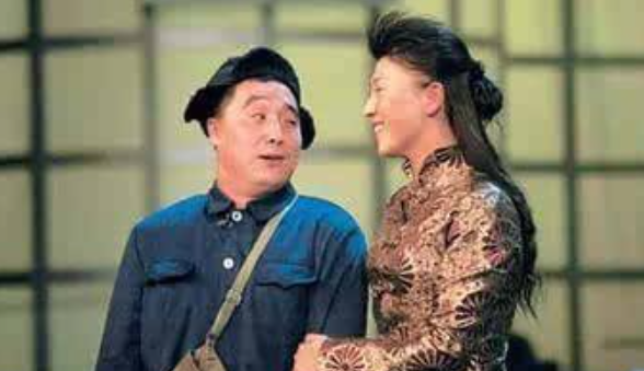 為了一個“傻子”,趙本山與央視主持人鬧翻,張小飛到底是什麼人 為了一個“傻子”,趙本山與央視主持人鬧翻,張小飛到底是什麼人