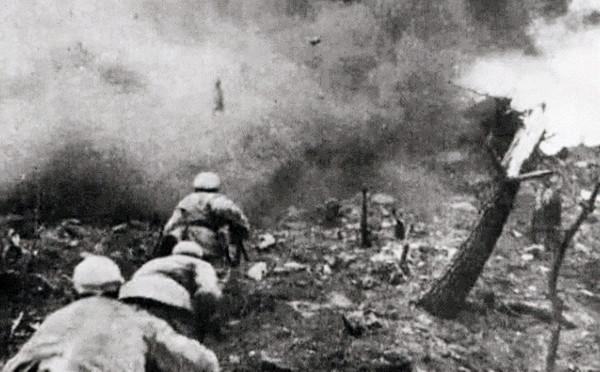 團長政委犧牲,參謀長失蹤,官兵堅持血戰,由副團長率部救出 團長政委犧牲,參謀長失蹤,官兵堅持血戰,由副團長率部救出