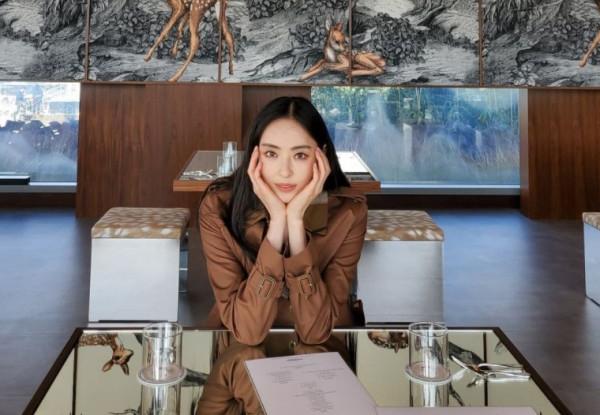 逆齡美貌完勝宋智雅,36歲女主持人“李多熙”網贊全場最美 逆齡美貌完勝宋智雅,36歲女主持人“李多熙”網贊全場最美