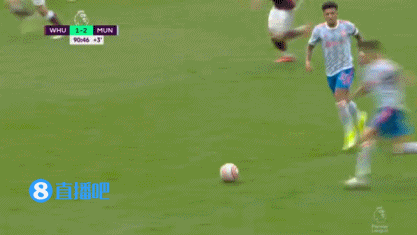 爭議!C羅最後時刻突破到禁區,被祖馬放倒,裁判拒絕判罰點球 爭議!C羅最後時刻突破到禁區,被祖馬放倒,裁判拒絕判罰點球