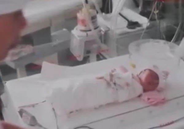 35歲產婦生5胞胎，因養育辛苦19年後坦言：如果重選，一個都不要