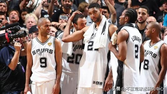 常規賽65勝沒奪冠?哈登敗於傷病,司機慘遭黑8,庫裡73勝總亞軍 常規賽65勝沒奪冠?哈登敗於傷病,司機慘遭黑8,庫裡73勝總亞軍