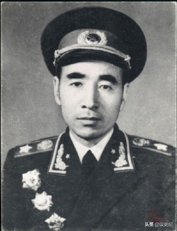 林彪列4點原因反對援朝，毛主席堅持出兵，基辛格：眼光超常人