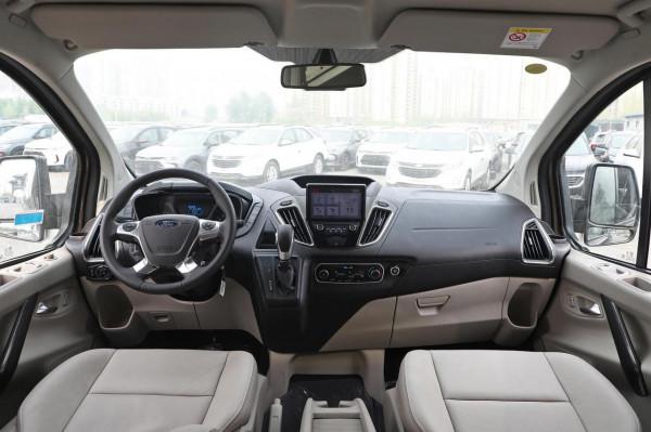 想買舒適寬敞的MPV，可以看看途睿歐，配空氣懸掛、雙側滑門