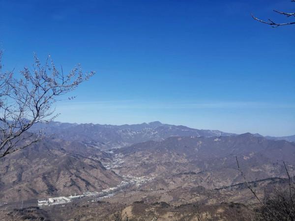冬天難得開放景區聖泉山，縱觀懷柔水庫，箭扣，慕田峪全貌