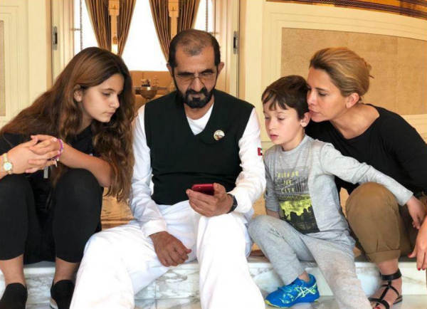 迪拜大王妃：20箱珠寶娶進門，生12子42年不露面，哈雅都沒她受寵