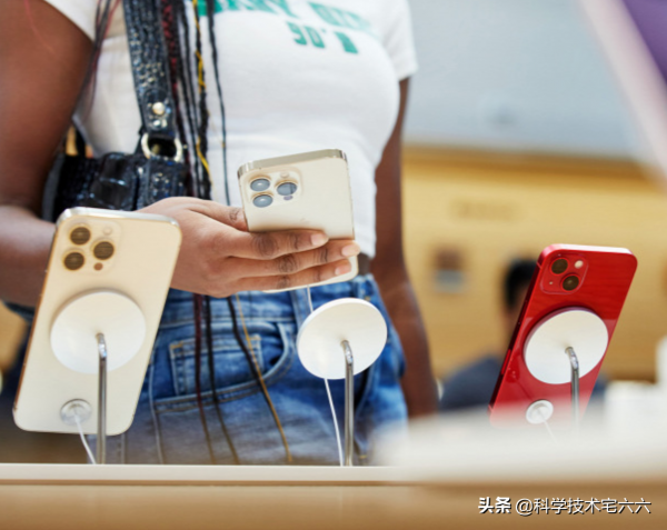 取代mini系列？新iPhoneSE螢幕更大、效能更強