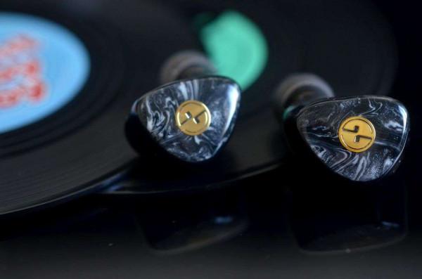 2022年遇到的第一條聲音水準遠超定價的耳塞 TinHiFi T3 Plus 2022年遇到的第一條聲音水準遠超定價的耳塞 TinHiFi T3 Plus