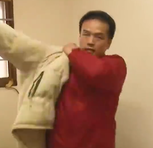 故事:韓國192斤小夥勵志減肥,2天時間消瘦40斤,他是如何做到的?