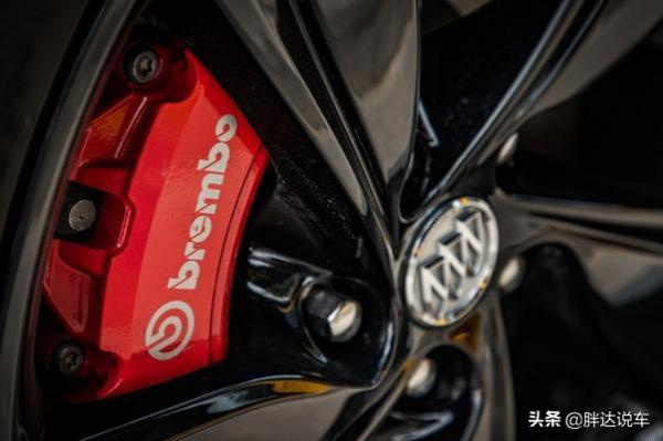 預算不多卻想買效能車？被稱“美系彎道王”的君威GS，瞭解一下