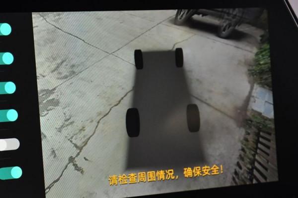 試駕即將上市的長安UNI-V：個性十足 效能更佳