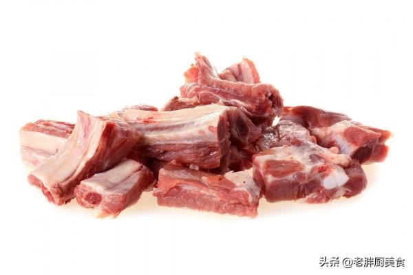 排骨煲仔飯，補虛弱，強筋骨，讓你一天都元氣滿滿